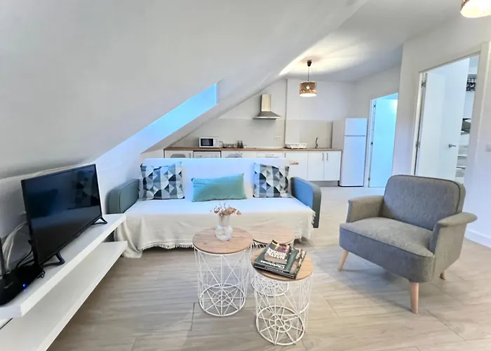 San Isidro Center & Penthouses Апартаменты *